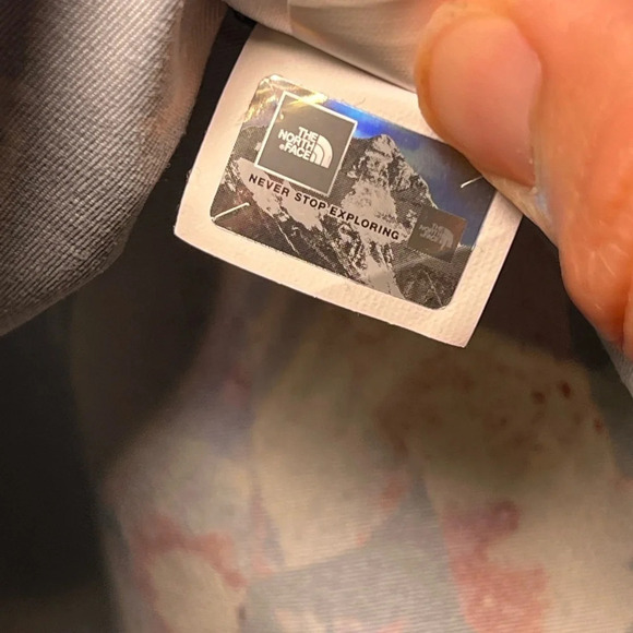 🌻 The North Face Class V Shorts in Blue Wing Teal Leaf Print Women’s size Large - Picture 7 of 9